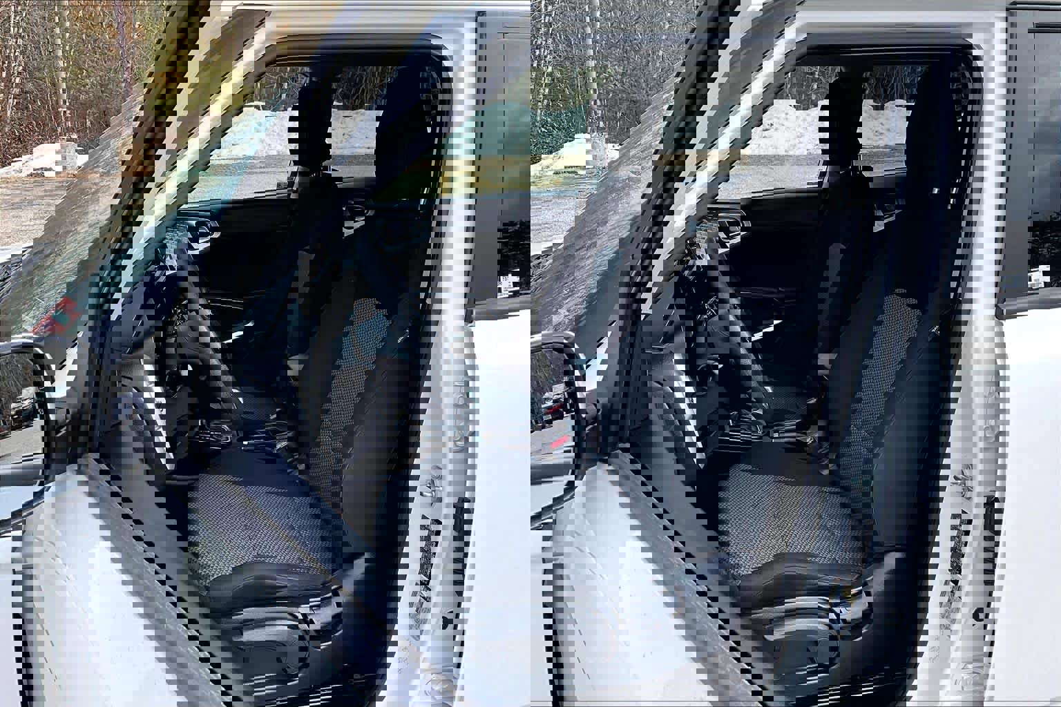 Used 2023 Kia Soul LX w/ LX Technology Package image 9