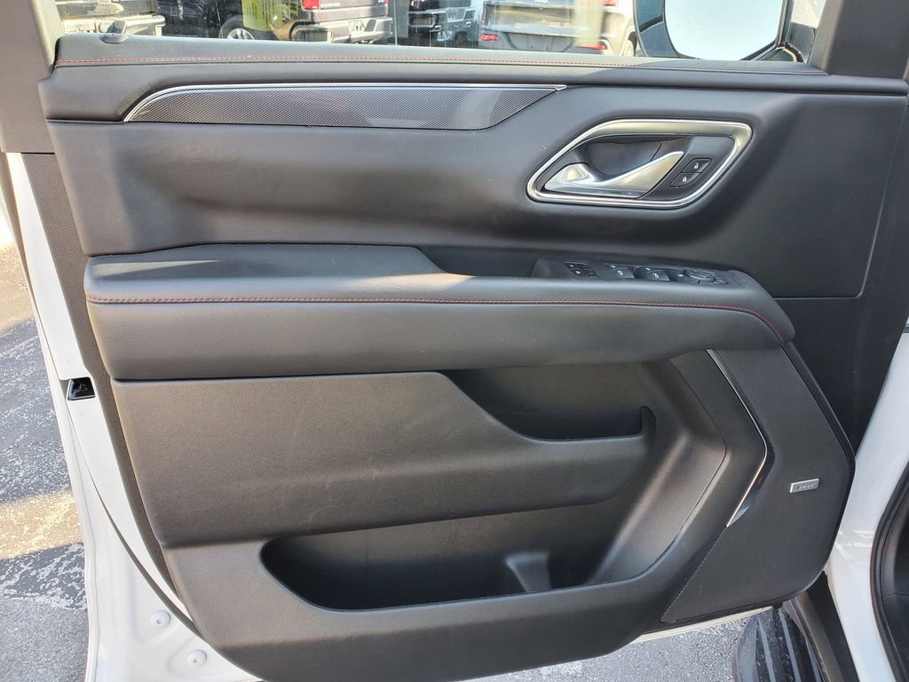 Used 2023 Chevrolet Tahoe RST w/ Sport Performance Package image 16