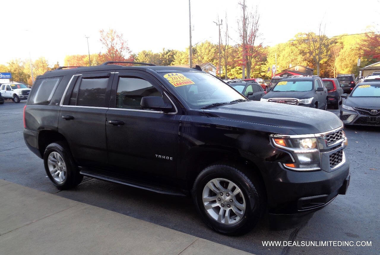 Used 2019 Chevrolet Tahoe LT AWD/4WD image 2