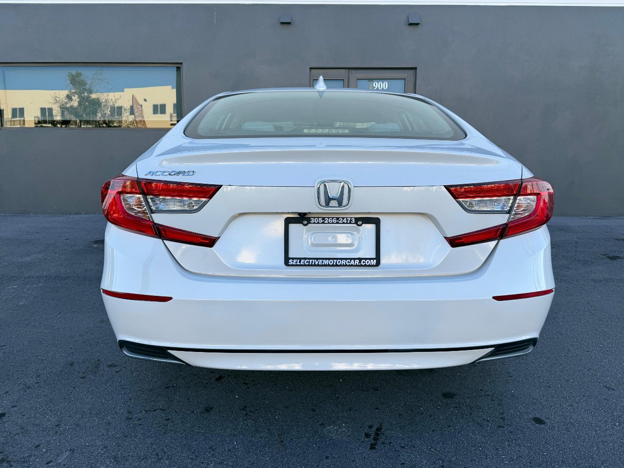 Used 2019 Honda Accord LX image 4