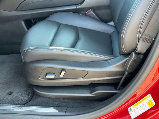 Used 2023 Cadillac XT5 Luxury image 30