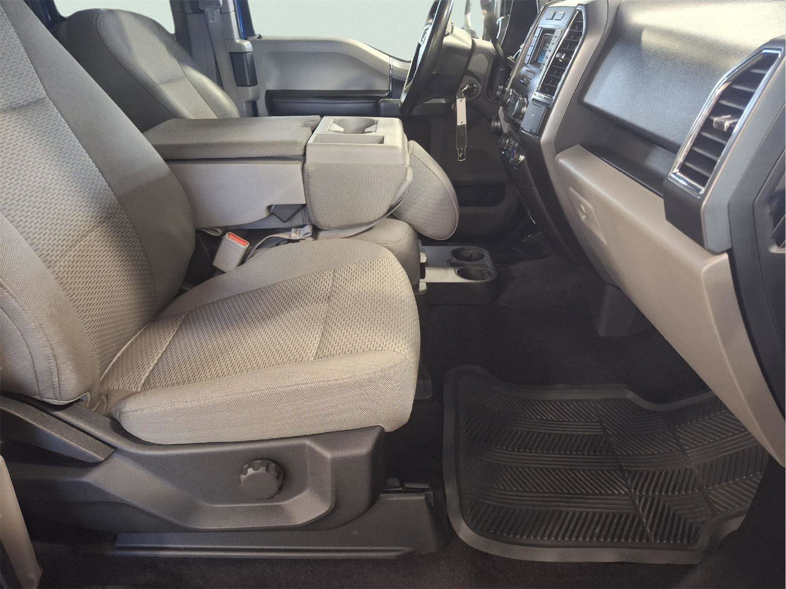 Used 2017 Ford F150 XLT w/ Equipment Group 301A Mid AWD/4WD image 16