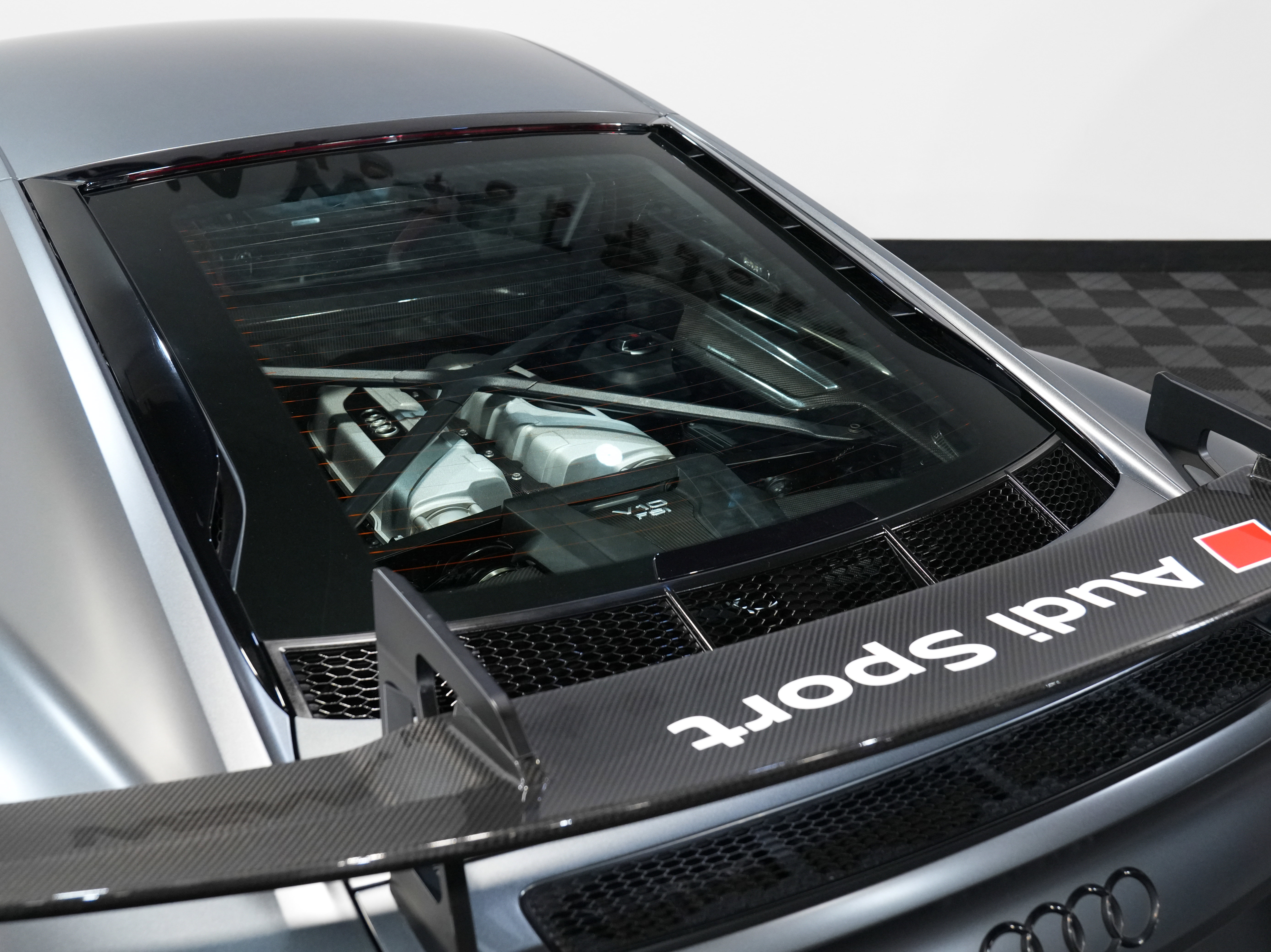 Used 2017 Audi R8 V10 plus image 20