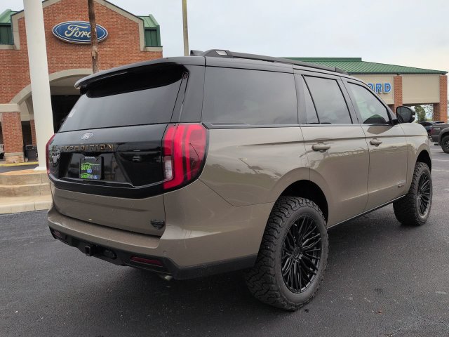 New 2027 Ford Expedition Tremor w/ Driver's Package AWD/4WD image 5