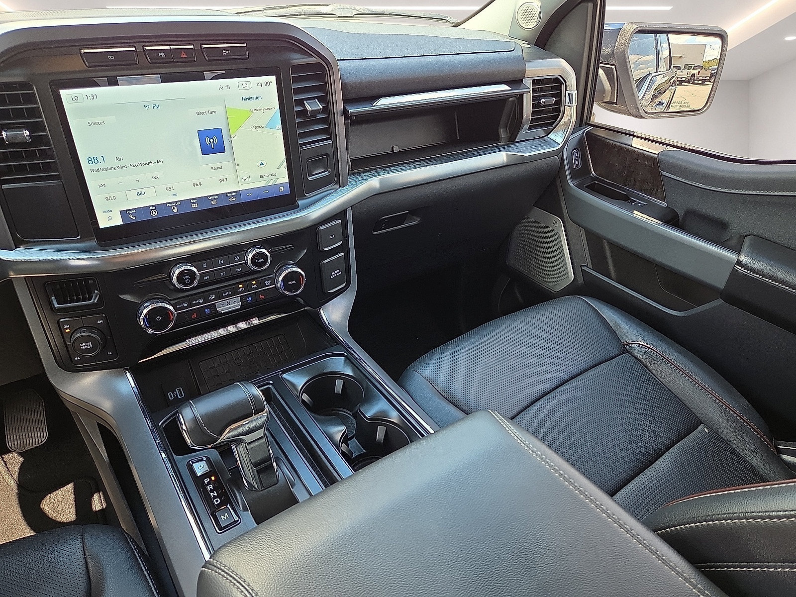 Used 2023 Ford F150 Lariat w/ Equipment Group 502A High AWD/4WD image 12