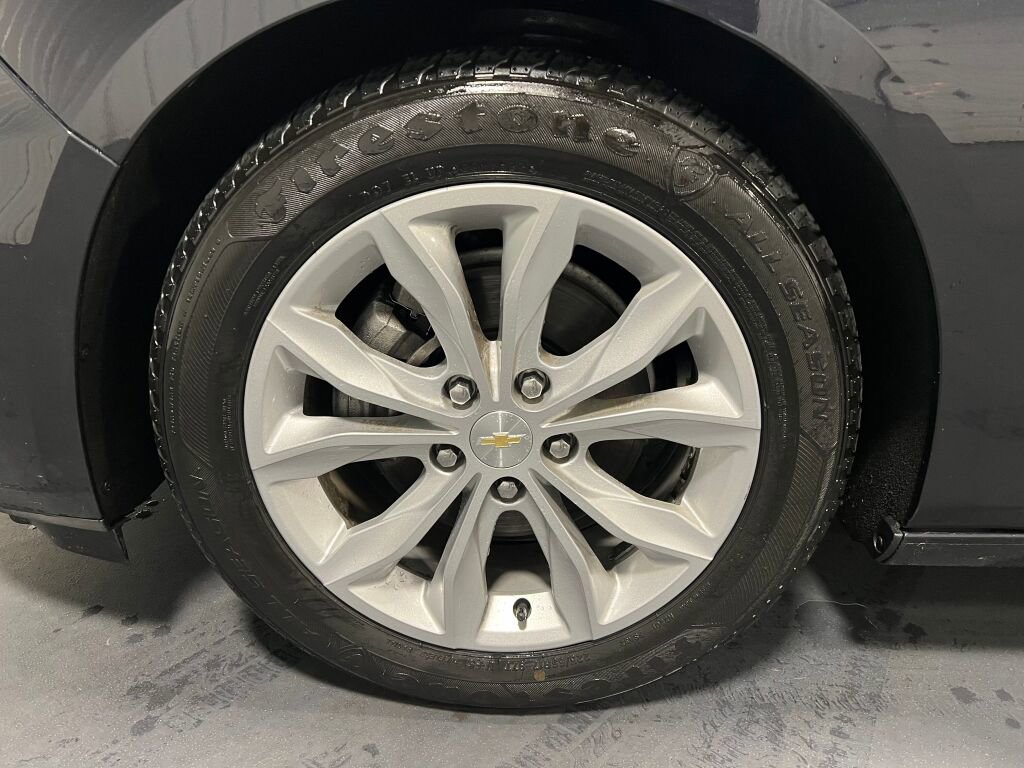 Used 2023 Chevrolet Malibu LT image 12