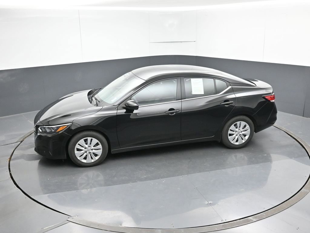 Used 2025 Nissan Sentra S image 46