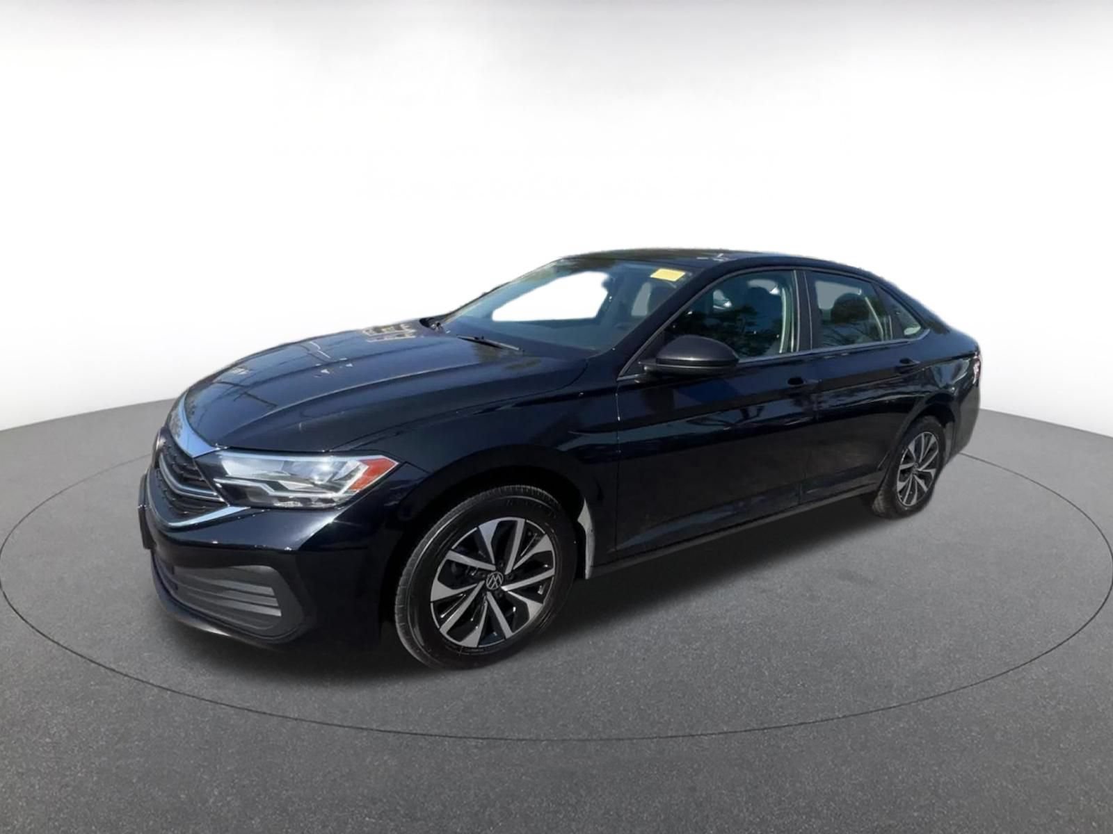 Used 2024 Volkswagen Jetta S FWD image 9
