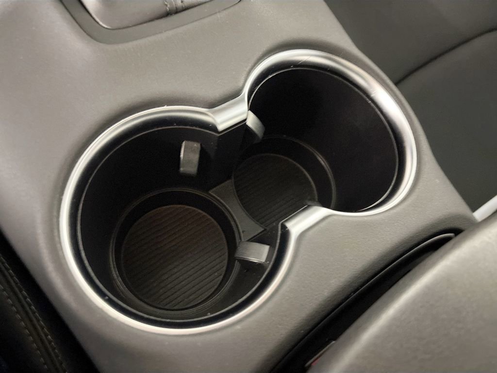 Used 2024 Toyota Venza Nightshade image 15