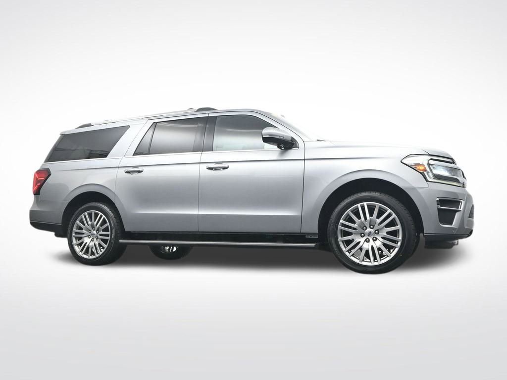 Used 2023 Ford Expedition Max Limited image 40