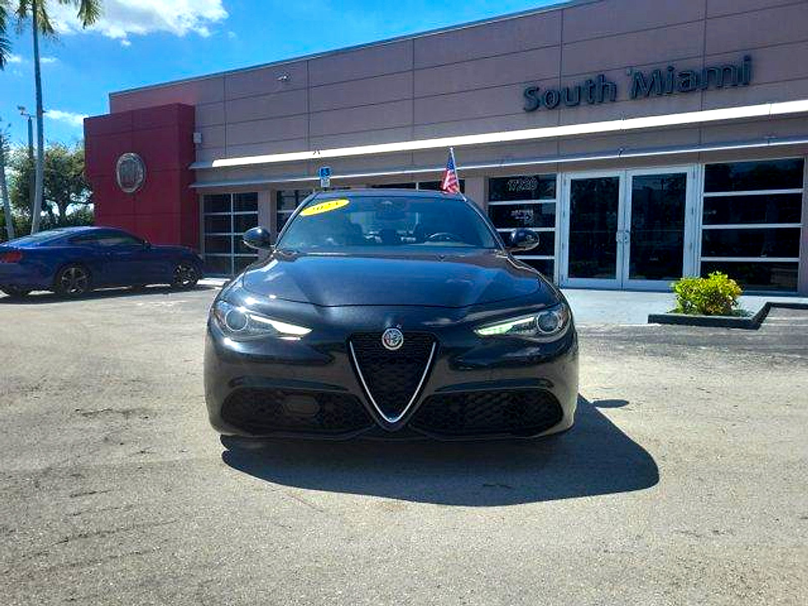 Used 2023 Alfa Romeo Giulia Ti w/ Active Assist Plus Package RWD image 2