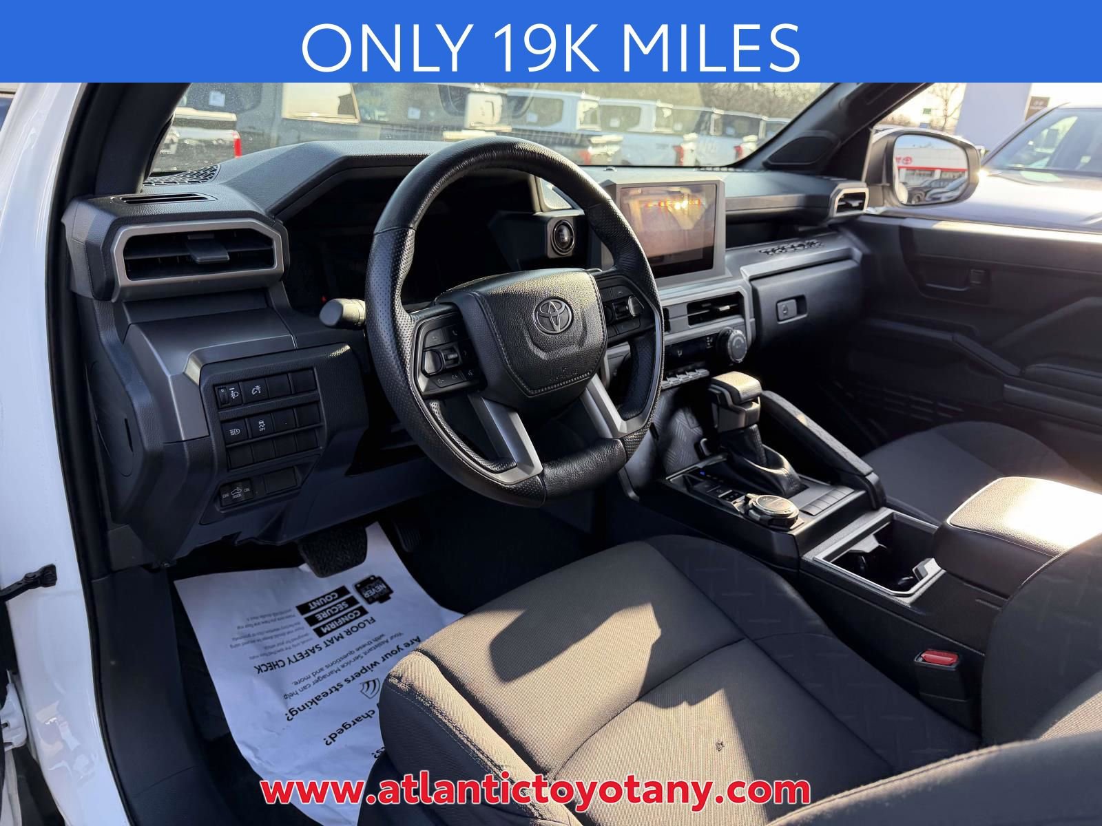 Used 2024 Toyota Tacoma SR5 image 11