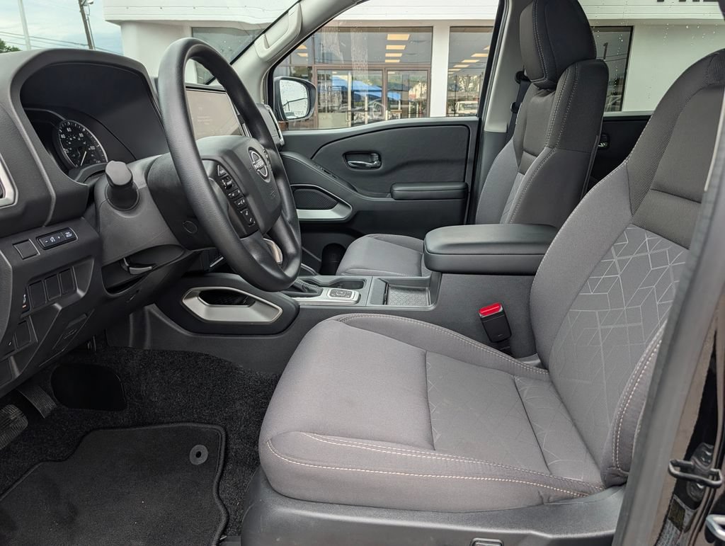 Used 2026 Nissan Frontier SV AWD/4WD image 26