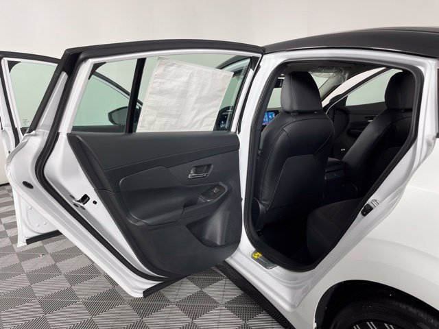 New 2027 Nissan Sentra SR w/ SR Premium Package FWD image 42