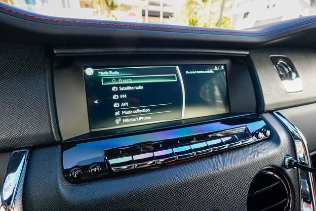 Used 2023 Rolls-Royce Cullinan w/ Cullinan Package image 60