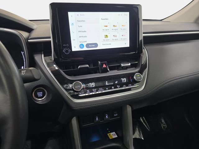 Certified 2023 Toyota Corolla Cross XLE w/ Convenience Package image 17