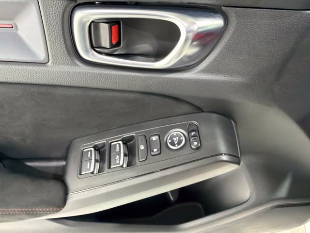 Used 2025 Honda Civic Type R image 11