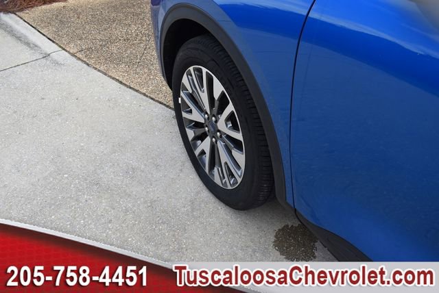 Used 2020 Ford Escape Titanium image 16