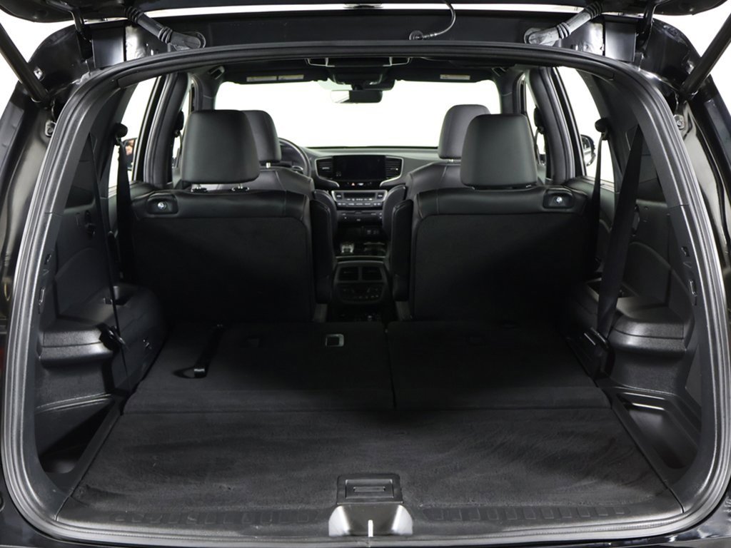 Used 2022 Honda Pilot Black Edition image 23