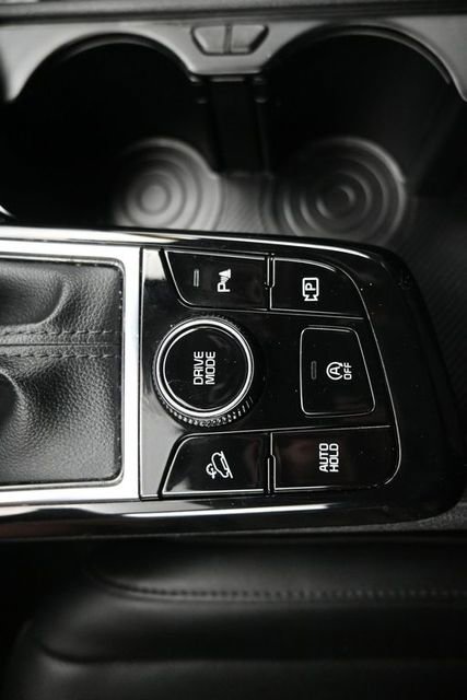 Used 2023 Kia Sportage EX image 17