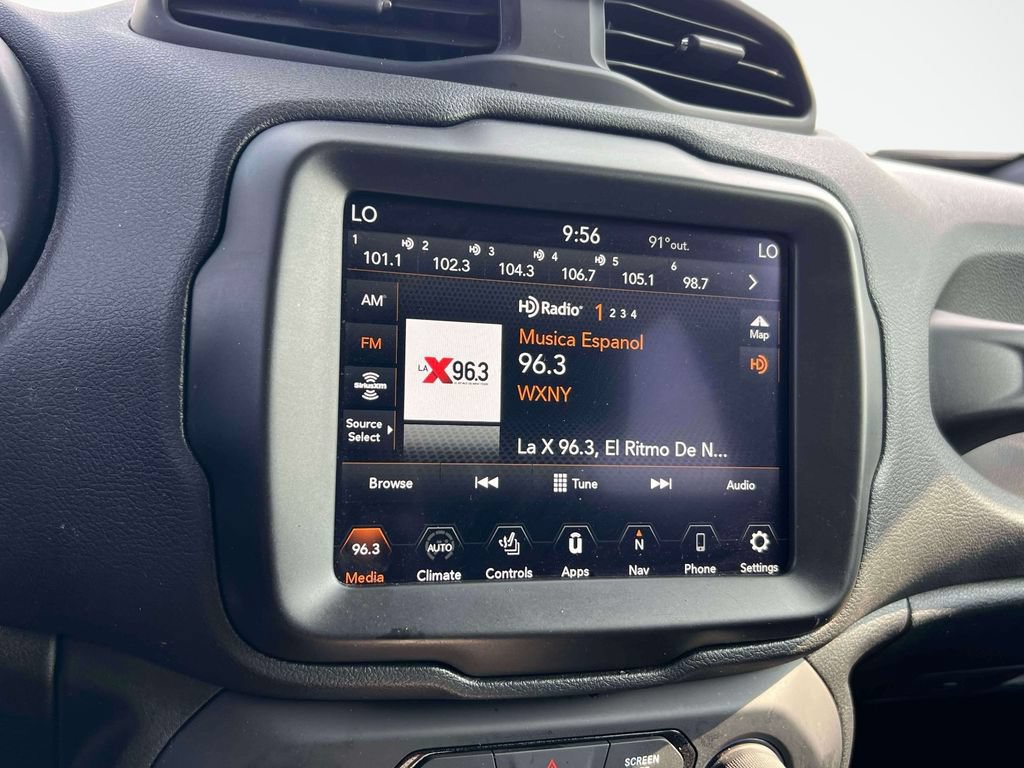 Used 2021 Jeep Renegade Trailhawk AWD/4WD image 27