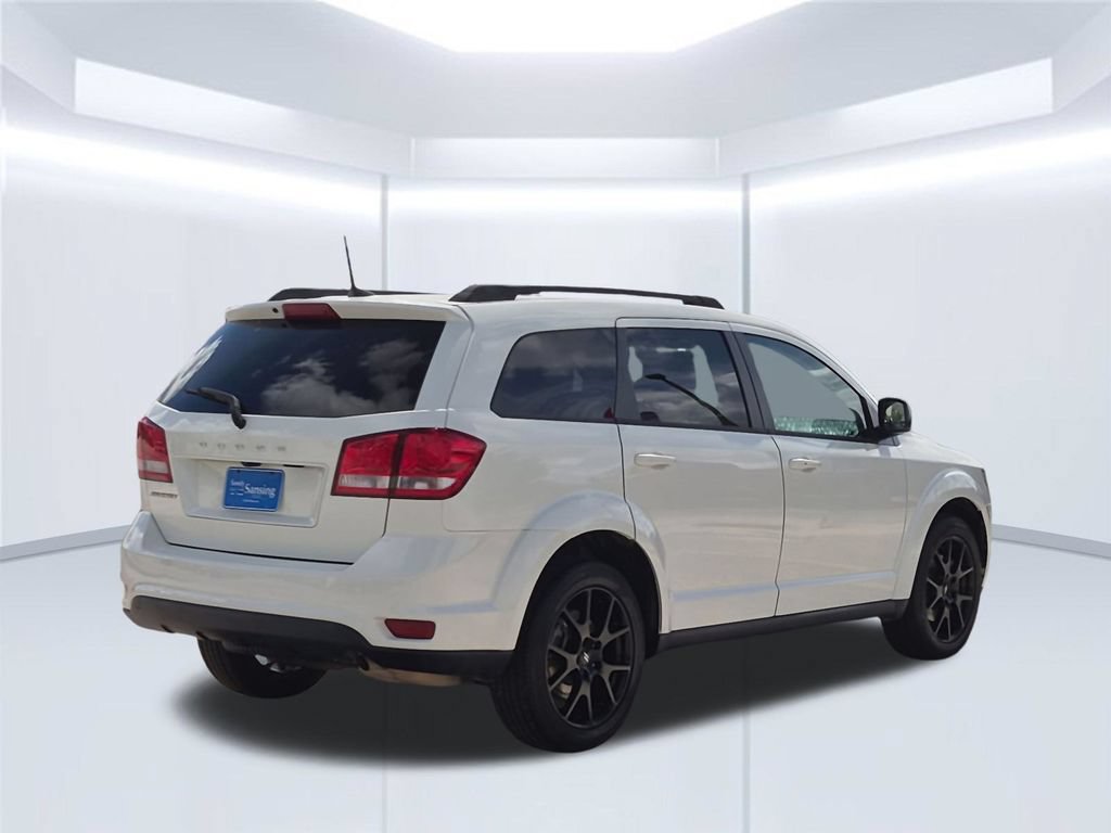 Used 2019 Dodge Journey SE w/ Connectivity Group FWD image 6