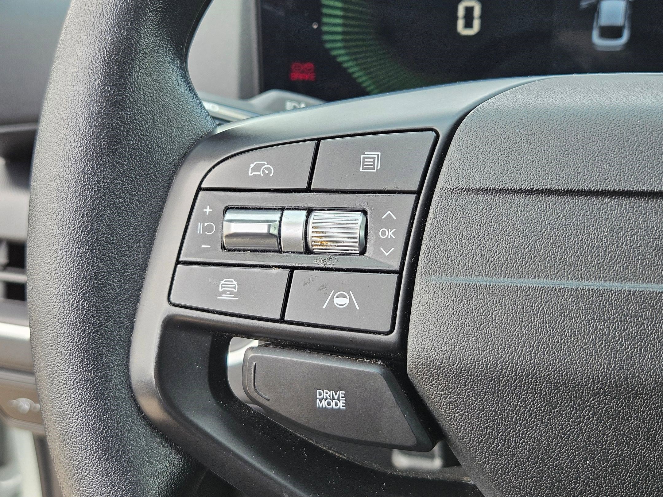 Used 2025 Kia K4 FWD image 19