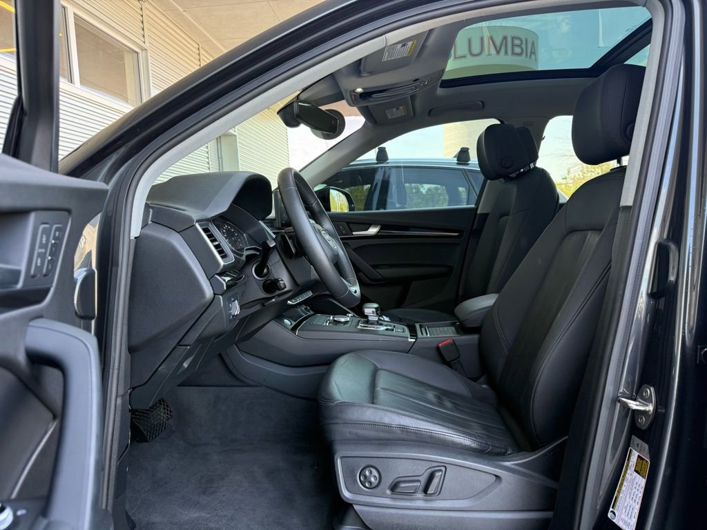 Used 2020 Audi Q5 2.0T Premium w/ Convenience Package image 24