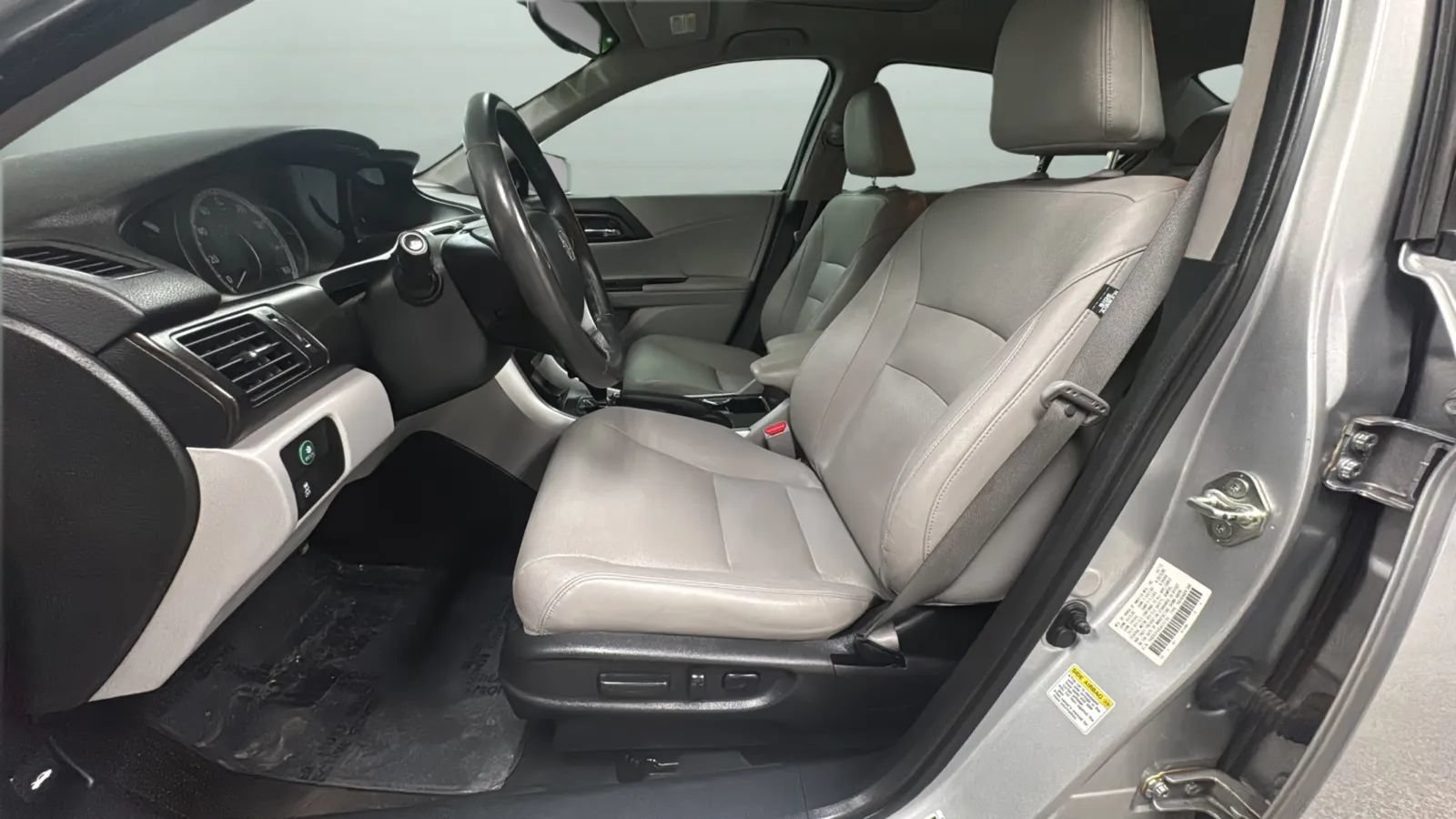 Used 2013 Honda Accord EX-L image 20