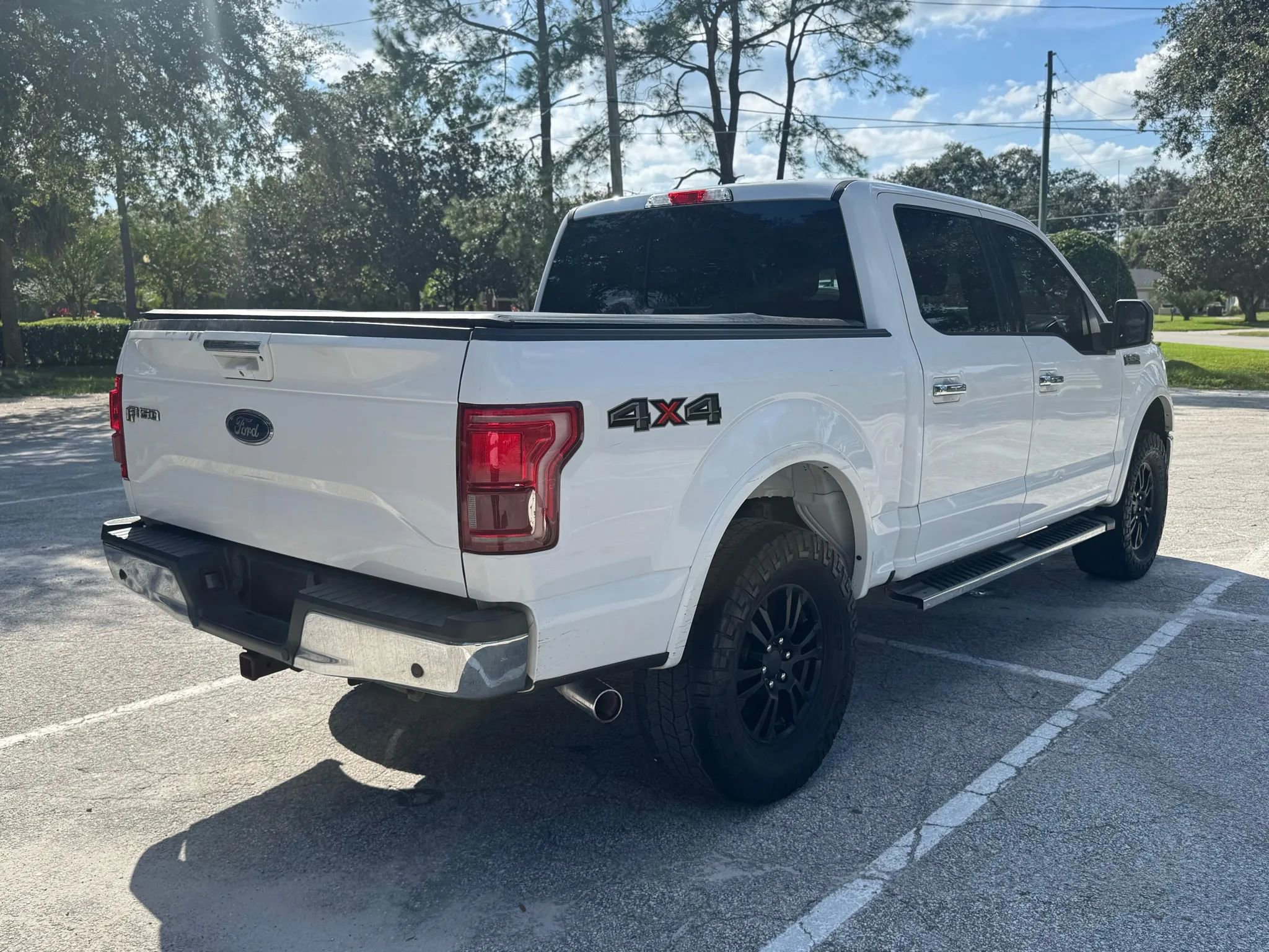 Used 2017 Ford F150 Lariat image 7