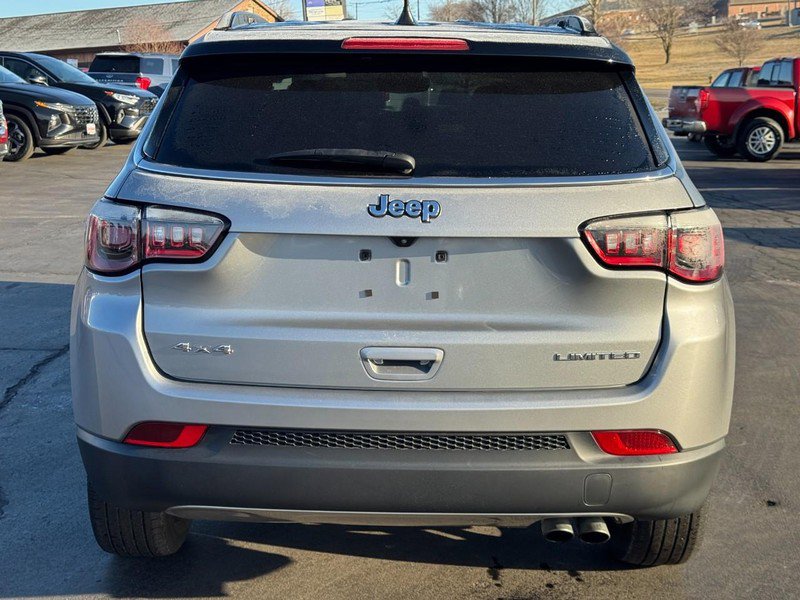 Used 2022 Jeep Compass Limited image 5