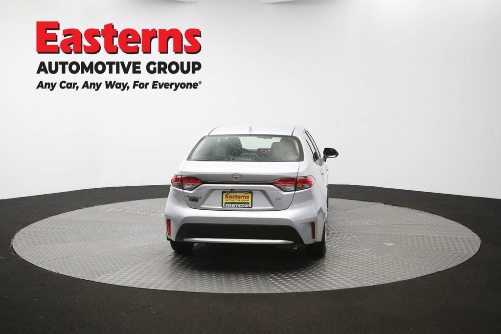 Used 2022 Toyota Corolla LE FWD image 35