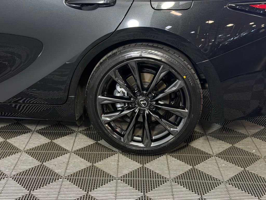 Used 2025 Lexus IS 350 F Sport image 13