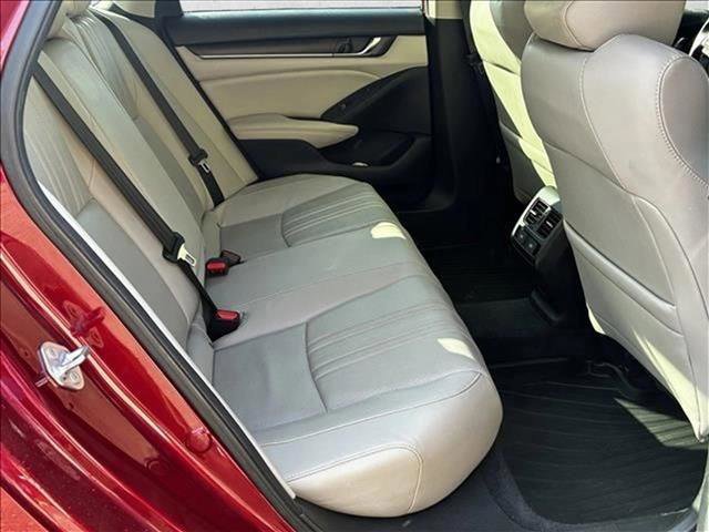 Used 2021 Honda Accord Touring image 27