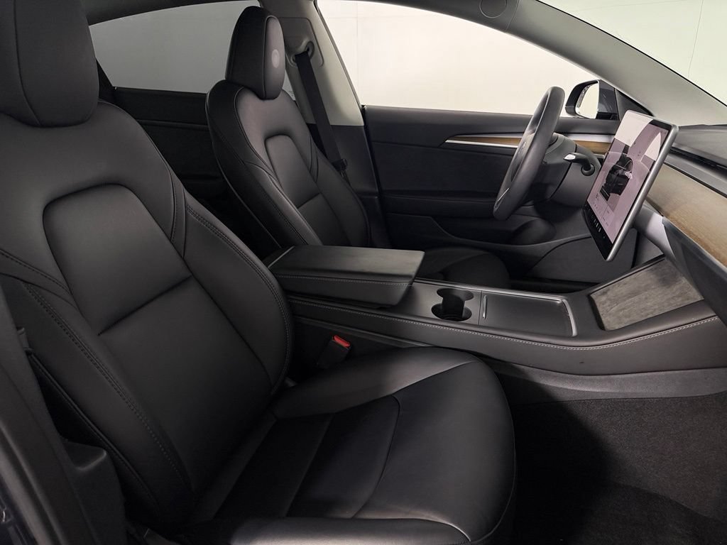 Used 2023 Tesla Model 3 Standard Range RWD image 33
