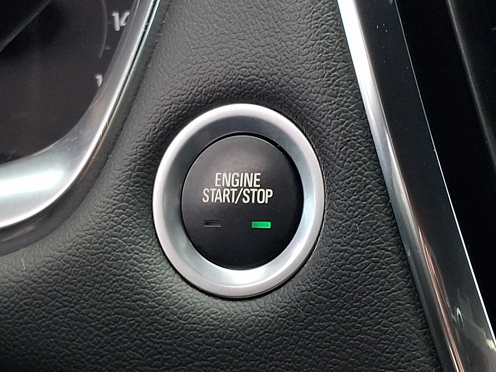 Certified 2023 Chevrolet Traverse LT AWD/4WD image 25