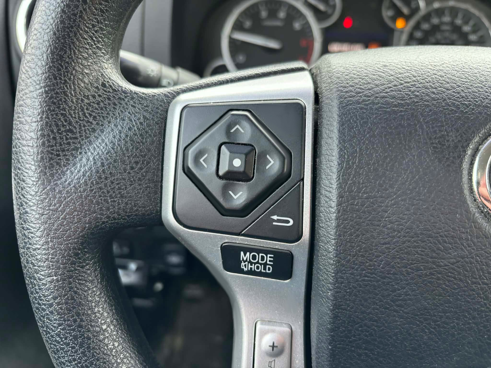 Used 2014 Toyota Tundra SR5 image 16