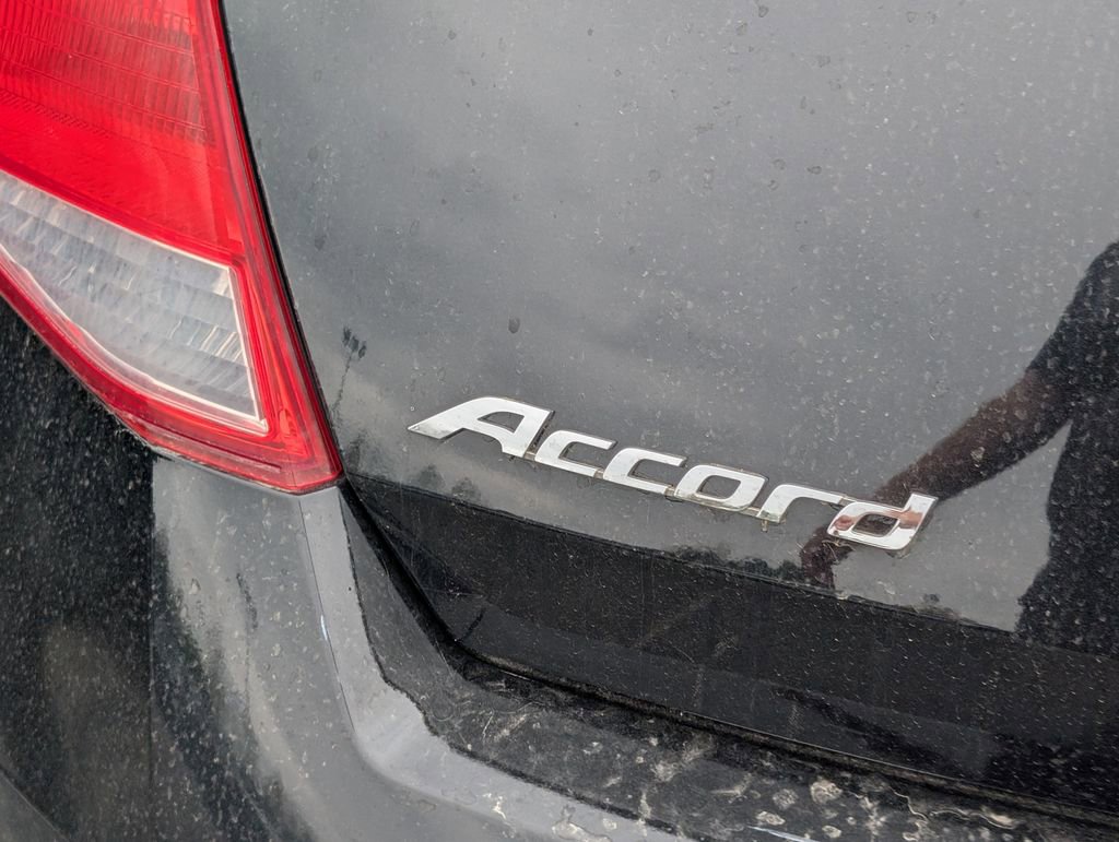 Used 2011 Honda Accord LX-S image 9