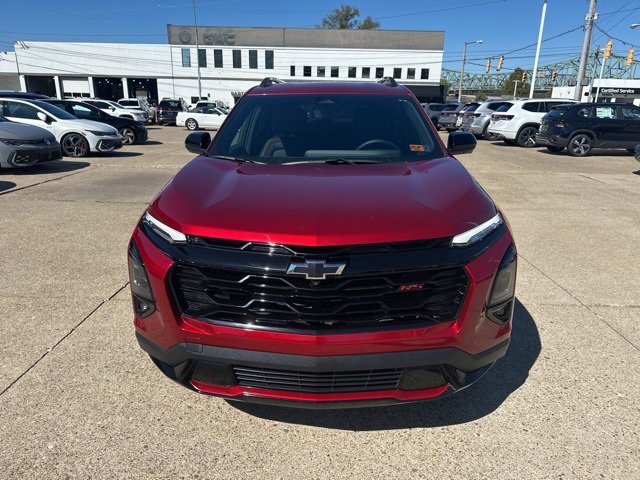 Certified 2025 Chevrolet Equinox RS w/ Safety and Technology Package image 9