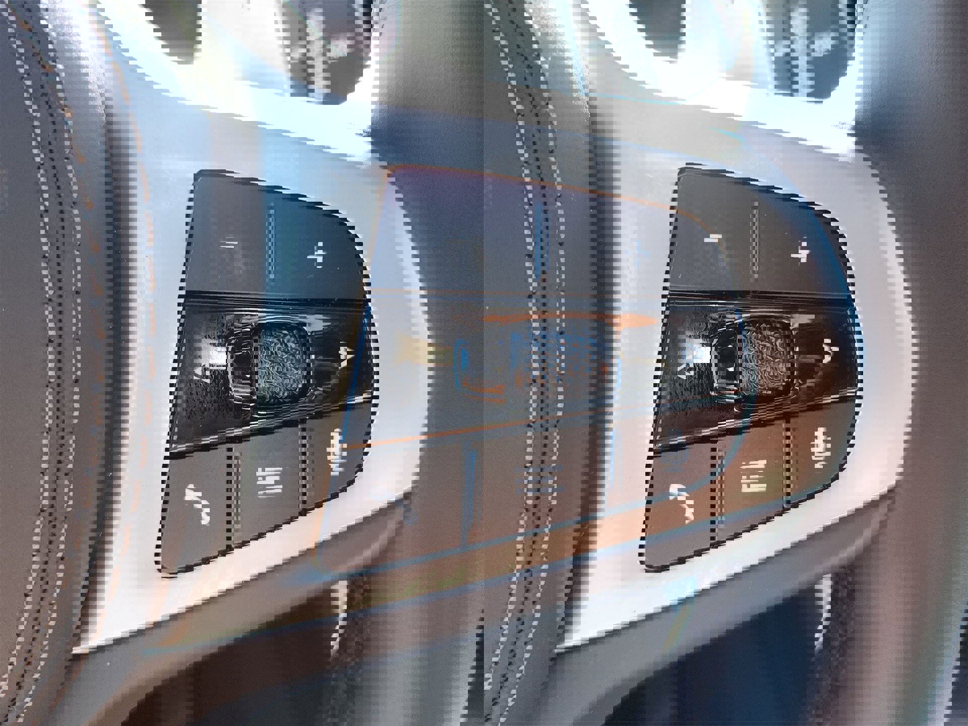 Used 2026 BMW X5 sDrive40i image 21