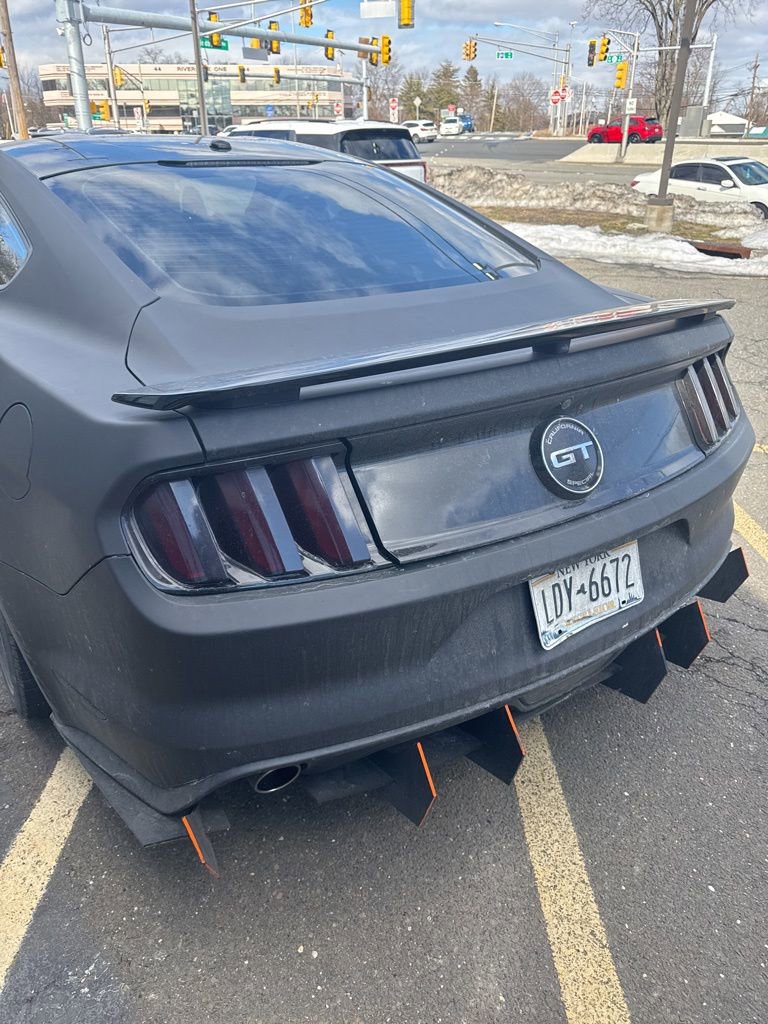 Used 2017 Ford Mustang GT Premium w/ Enhanced Security Package image 8