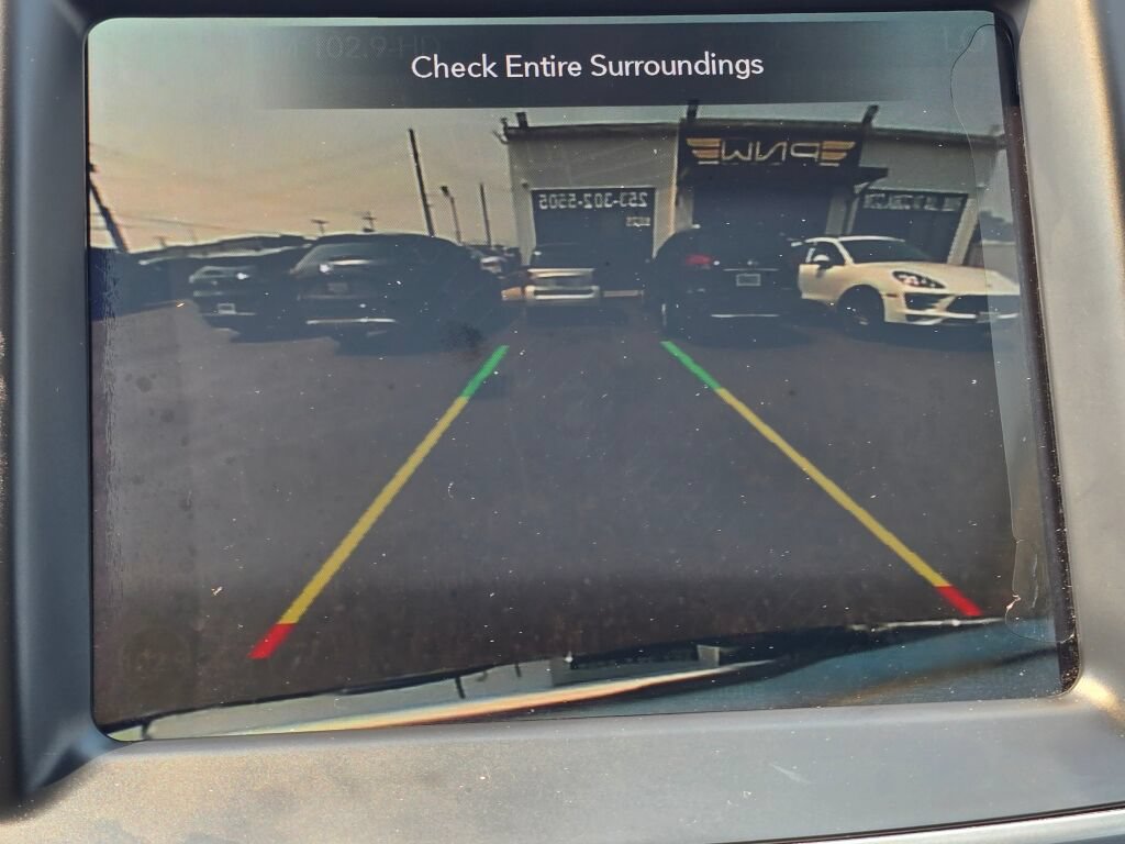 Used 2020 Chrysler 300 Limited RWD image 29