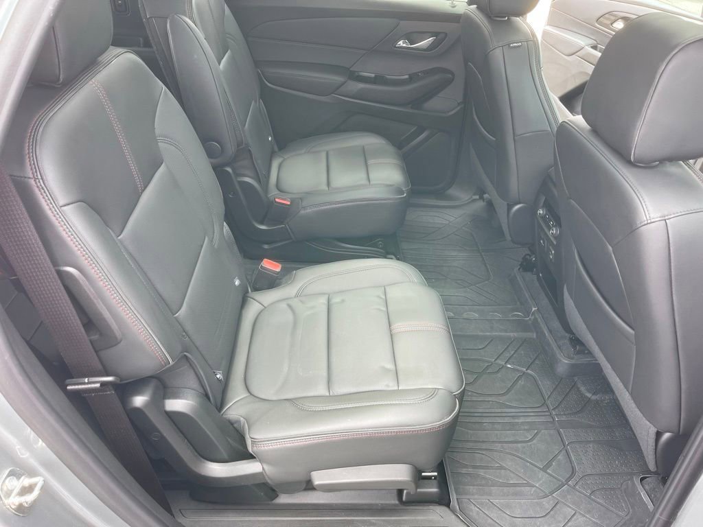 Used 2023 Chevrolet Traverse RS w/ LPO, Floor Liner Package AWD/4WD image 26
