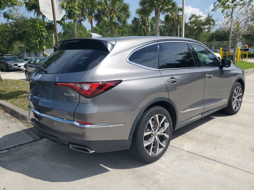 Used 2024 Acura MDX w/ Technology Package FWD image 8