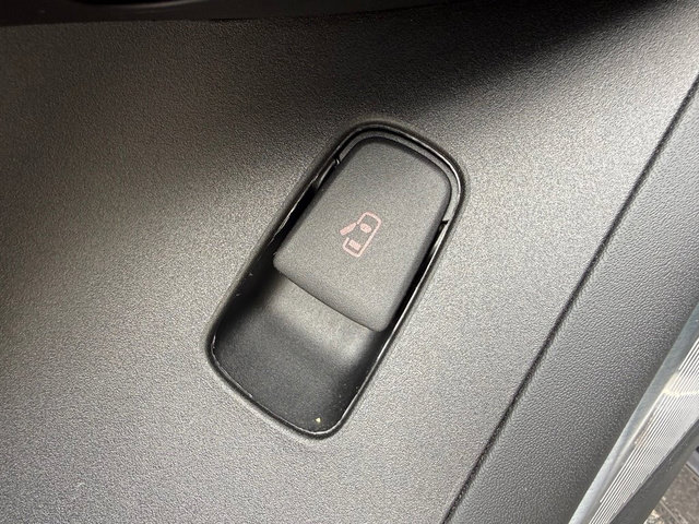 Used 2023 Maserati Grecale GT AWD/4WD image 15