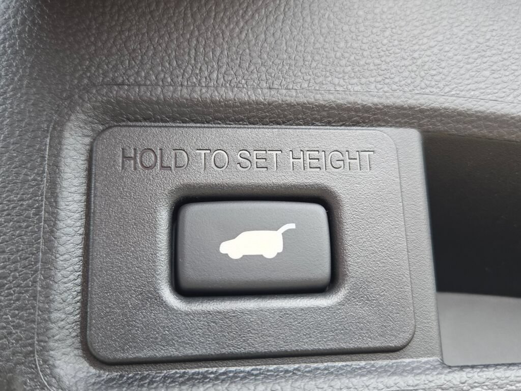 New 2026 Acura RDX SH-AWD image 25