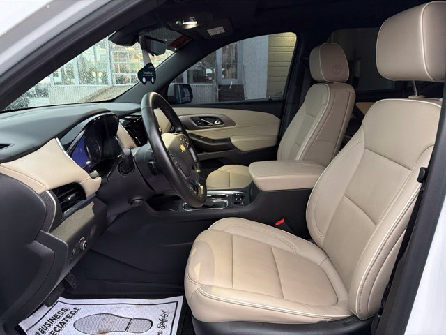 Certified 2023 Chevrolet Traverse Premier w/ LPO, Floor Liner Package AWD/4WD image 10