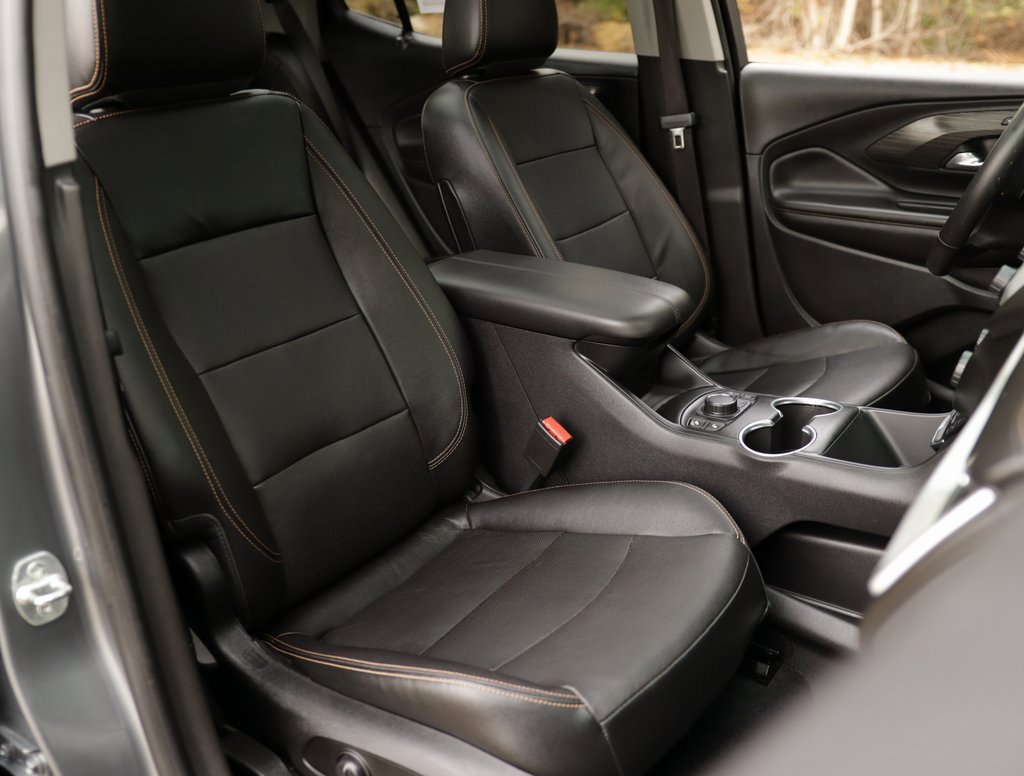 Used 2021 GMC Terrain SLT w/ Infotainment Package II image 32