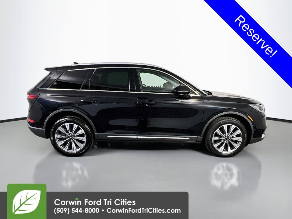 Used 2022 Lincoln Corsair Reserve w/ Equipment Group 201A AWD/4WD image 18