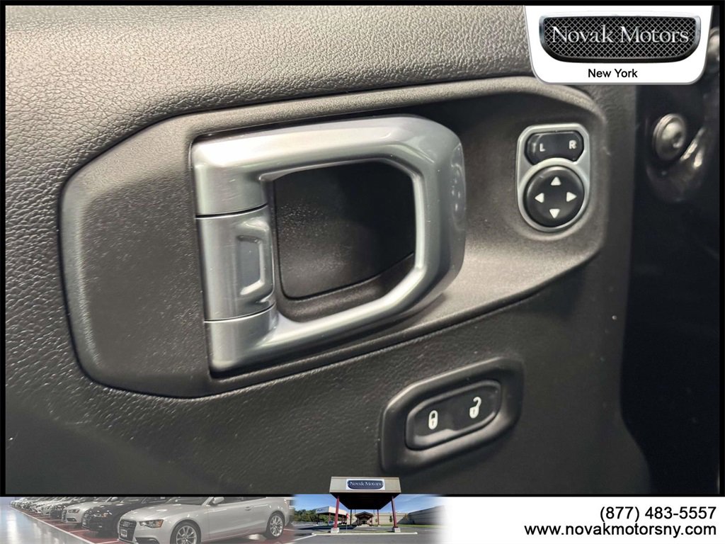 Used 2021 Jeep Wrangler Unlimited Sport image 15